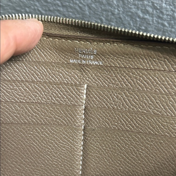 Hermes Brown Leather Zip Around Wallet France - Picture 13 of 14